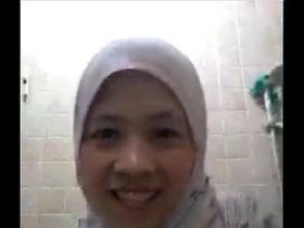 muslim lady on skype